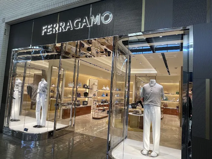 Ferragamo 5