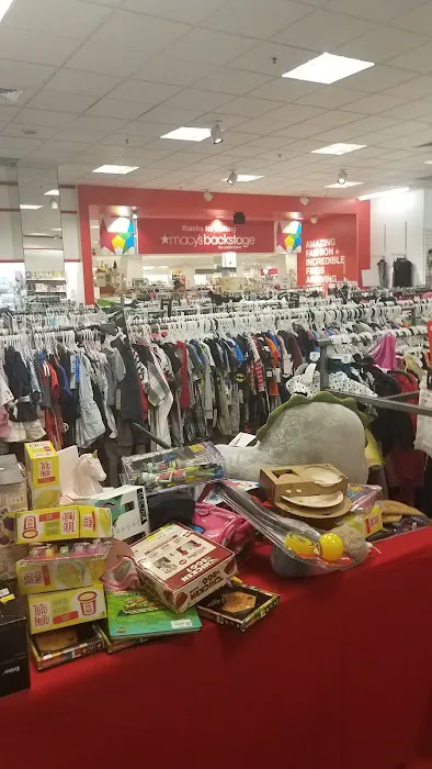Macy's 9