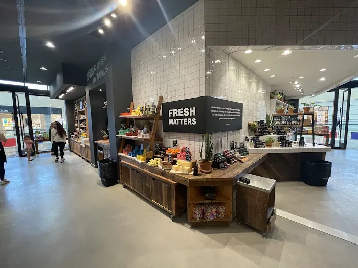 Lush Cosmetics North Park 1