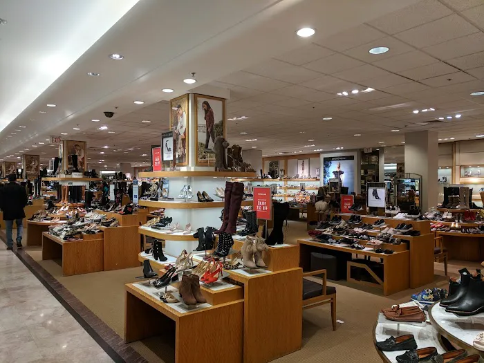 Dillard's 7
