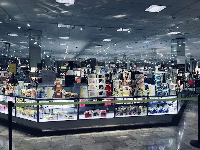 Nordstrom 9