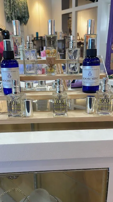 Expressive Aromas- Custom Perfume & Cologne Experience 9
