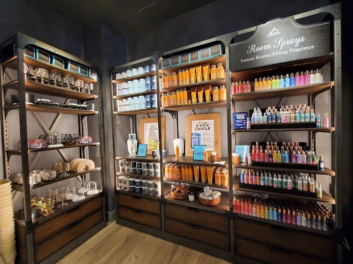Bath & Body Works 2