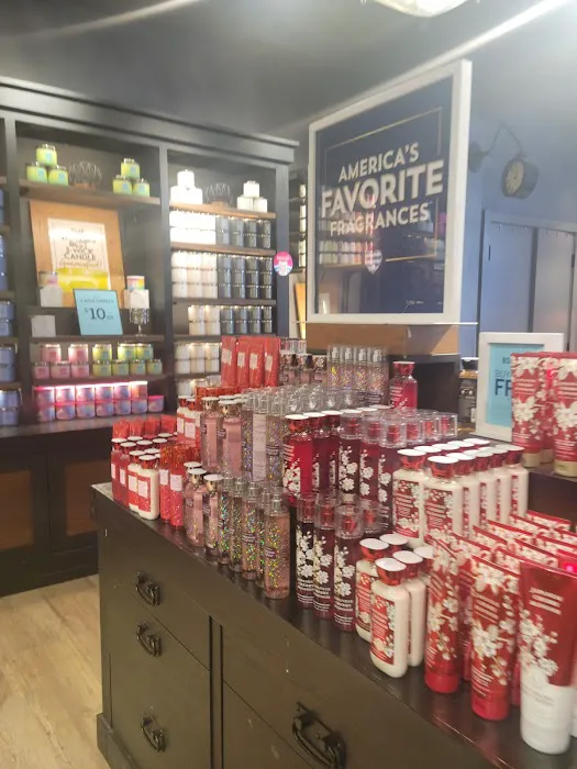 Bath & Body Works 7