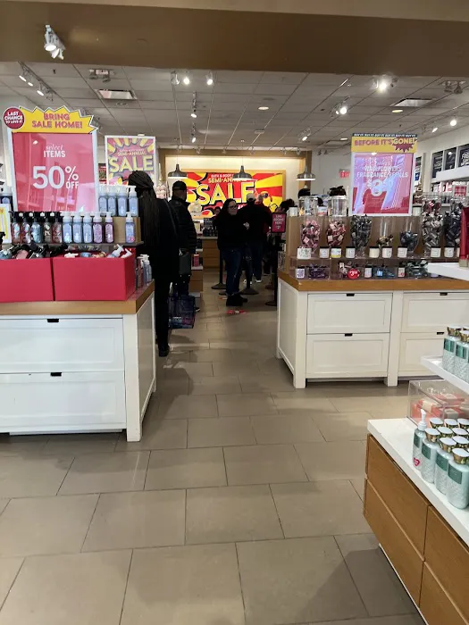 Bath & Body Works 0
