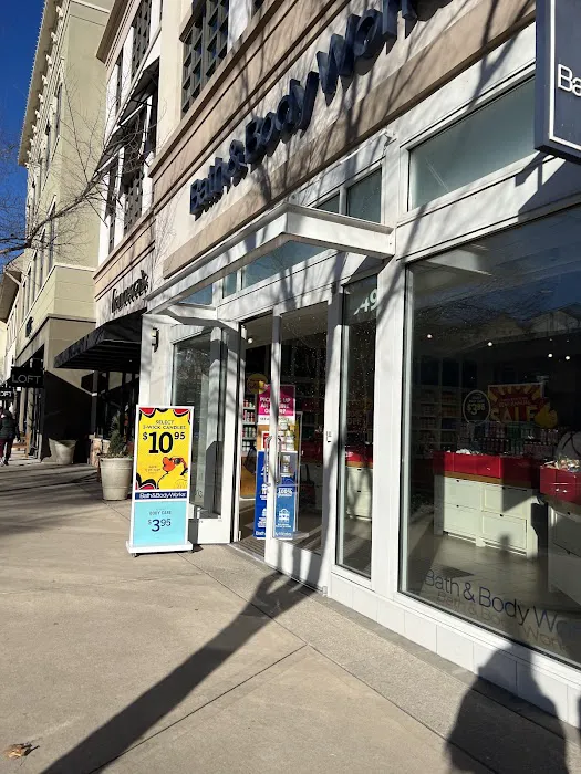 Bath & Body Works 1