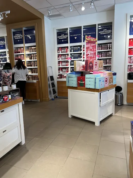 Bath & Body Works 7