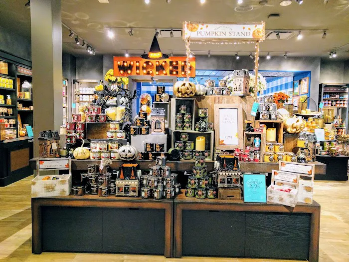 Bath & Body Works 4