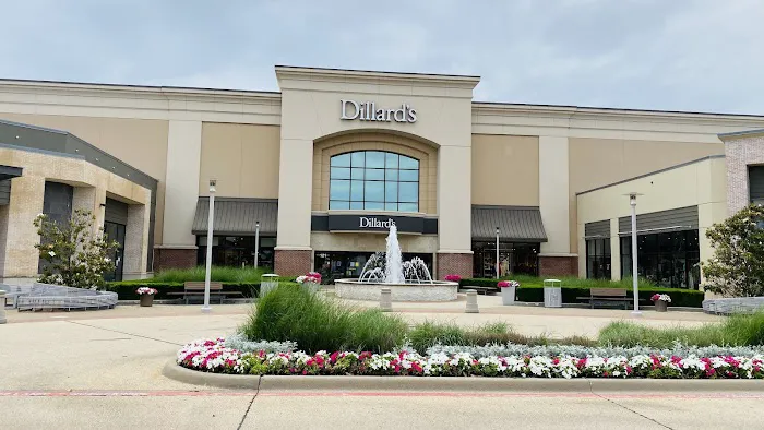 Dillard's 1