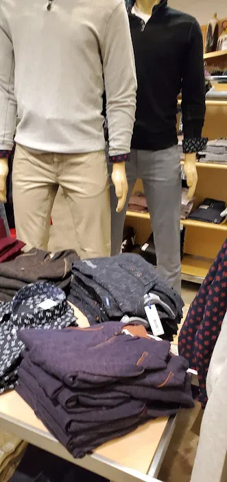 Dillard's 7