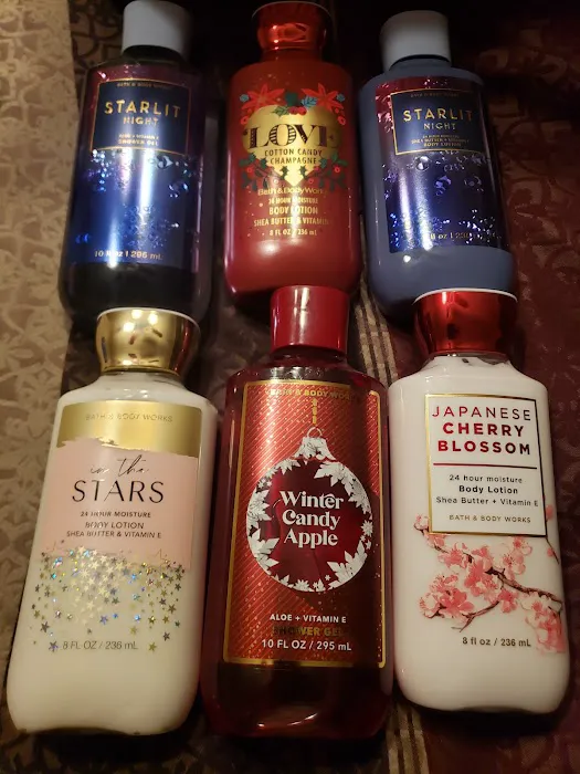 Bath & Body Works 4