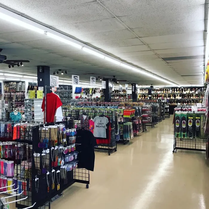 Trendz Beauty Supply-Menaul 5