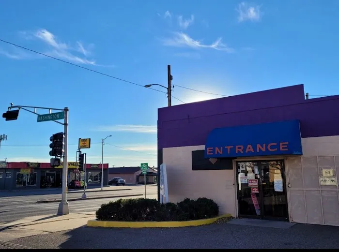 Trendz Beauty Supply-Menaul 9