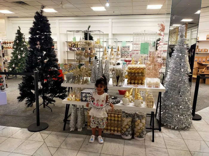 Macy's 2