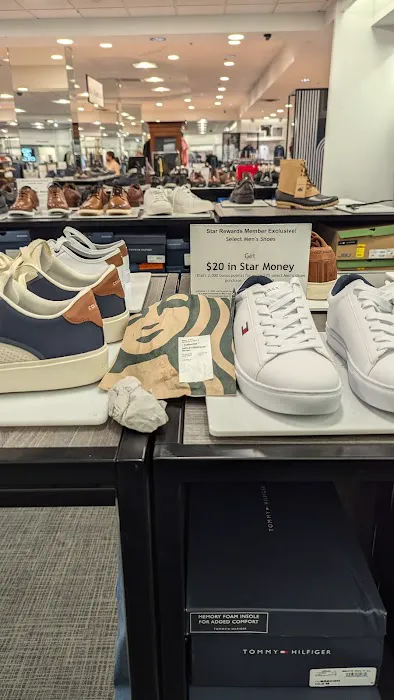Macy's 9