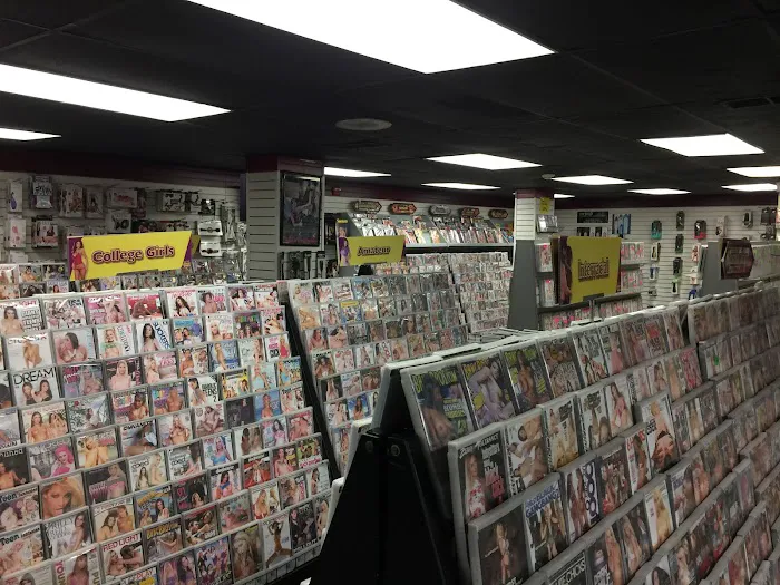 2nd Street News & Video 3