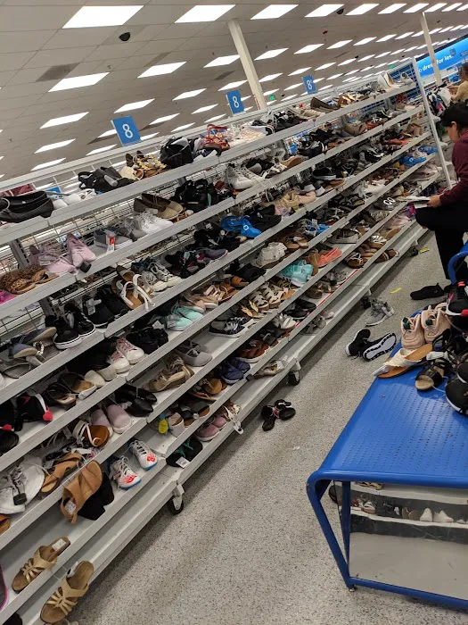 Ross Dress for Less 3