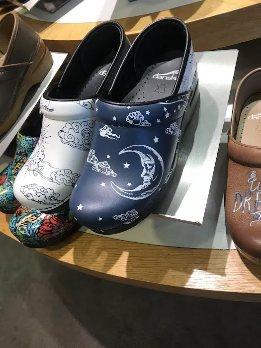 Dillard's 8