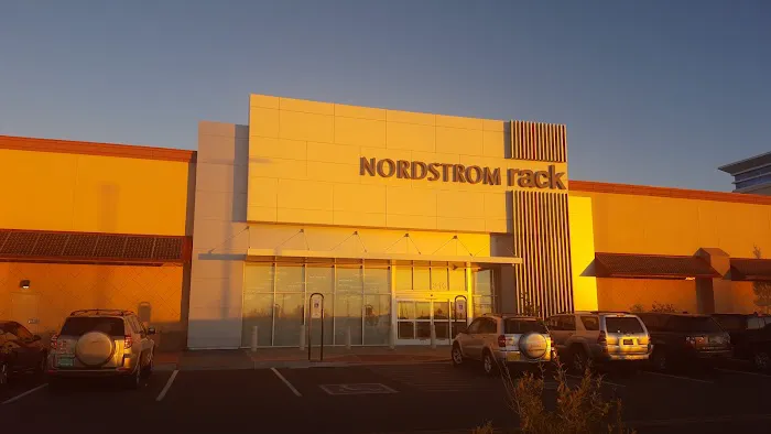 Nordstrom Rack 0