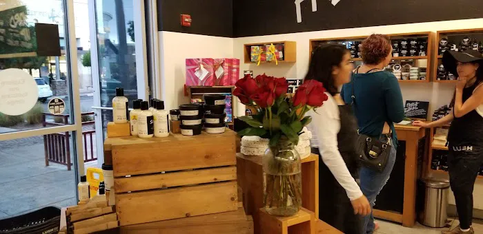 Lush Cosmetics ABQ Uptown 6