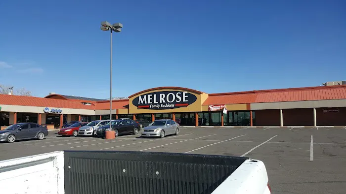 Melrose Family Fashions 0