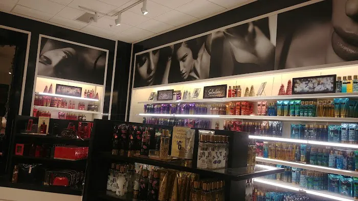 Victoria's Secret & PINK by Victoria's Secret 1