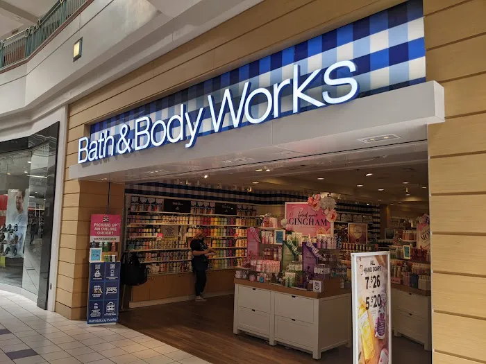 Bath & Body Works 7
