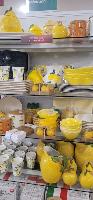 HomeGoods 8