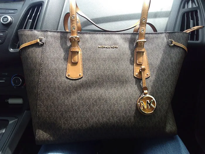 Michael Kors 8