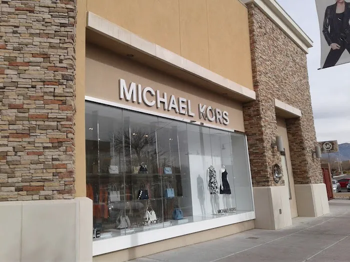 Michael Kors 9