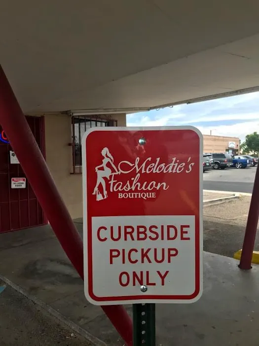 Melodie's Fashion Boutique 7