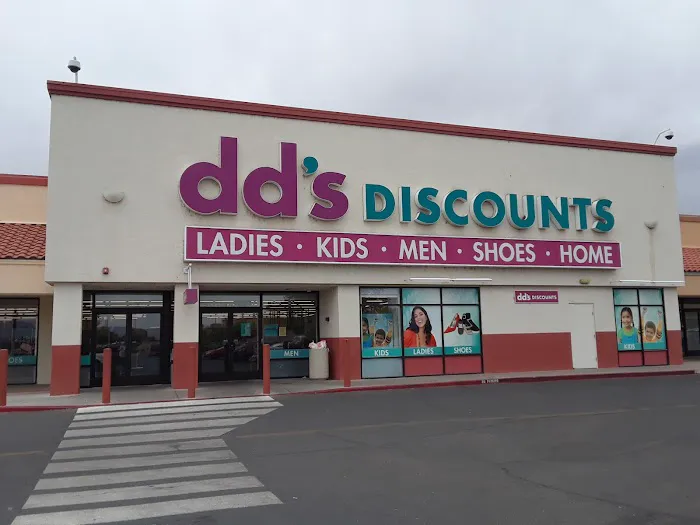 dd's DISCOUNTS 4