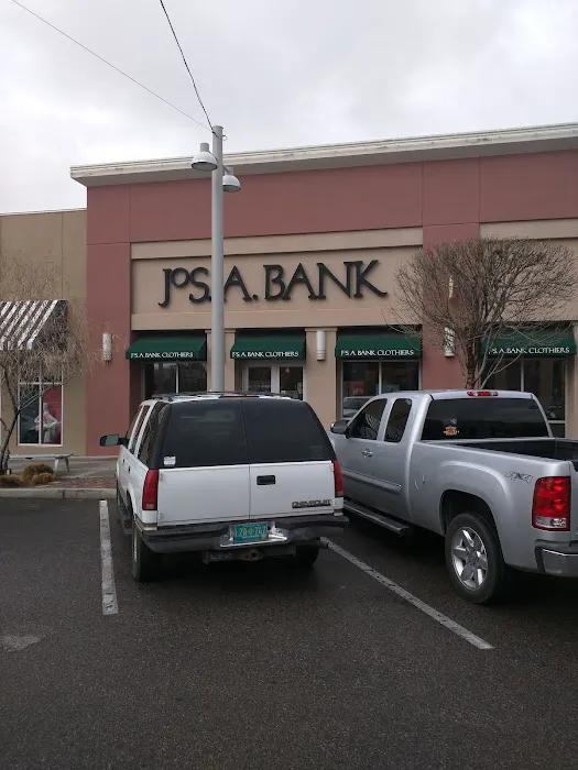 Jos A. Bank 4