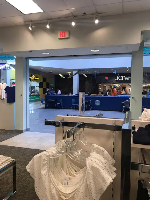 Maurices 6