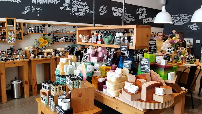 Lush Cosmetics Bay Street 0