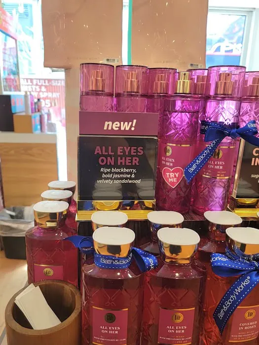 Bath & Body Works 6