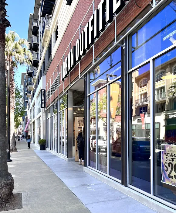 Urban Outfitters 5