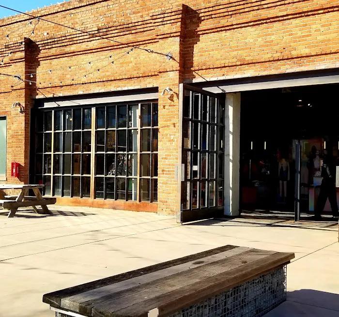 Urban Outfitters 7