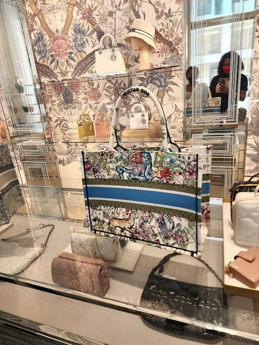 DIOR San Francisco Post Street 2