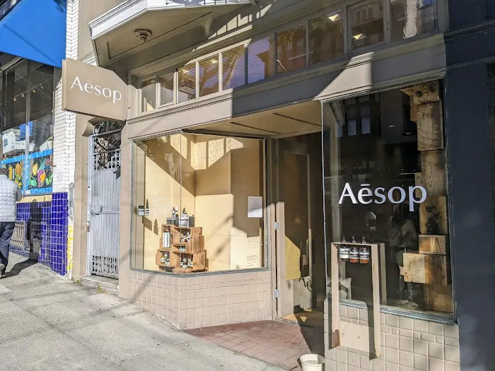 Aesop Fillmore Street 6