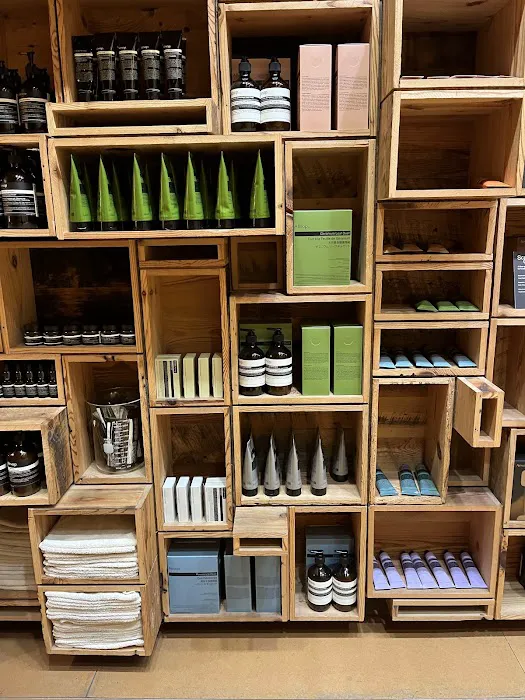 Aesop Fillmore Street 7