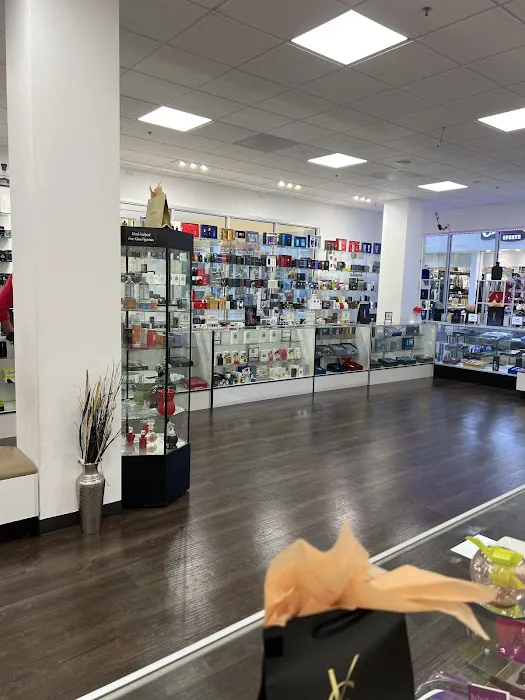 Fragrance Shop 3