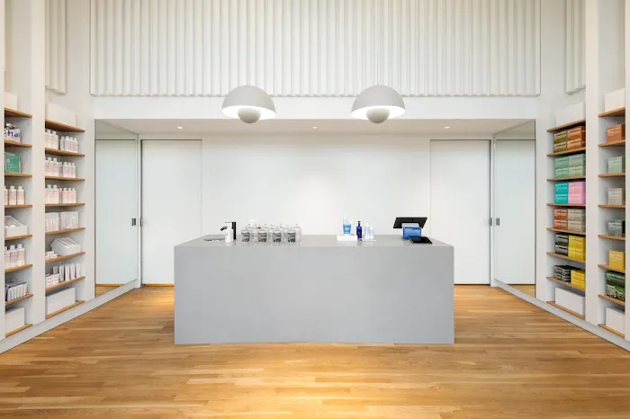 MALIN+GOETZ 5