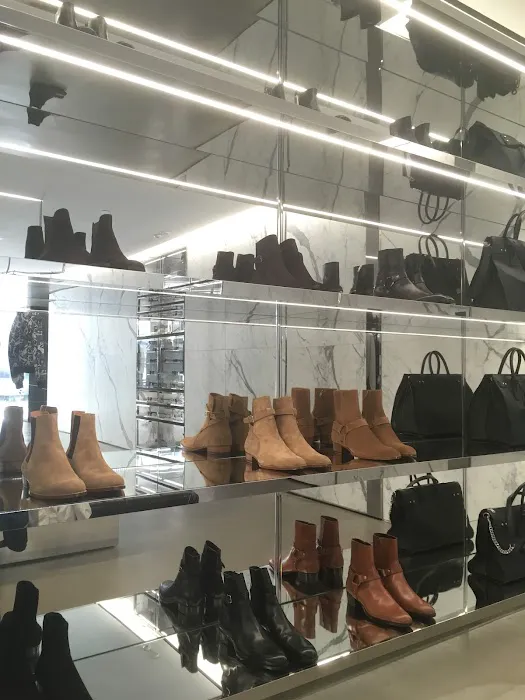 Saint Laurent 0