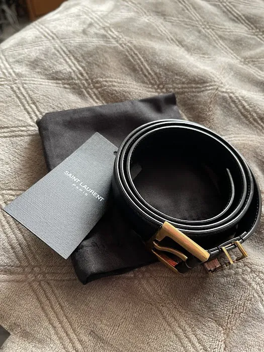 Saint Laurent 8