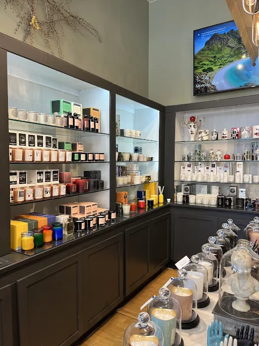 ZGO Perfumery 4