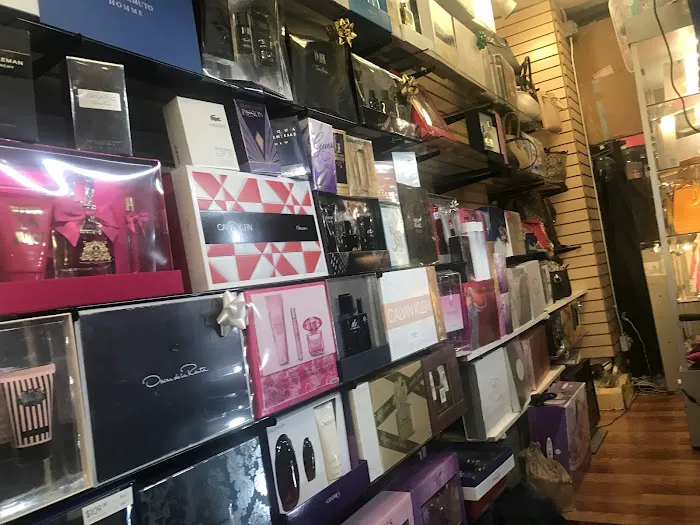 Perfumes judith 4