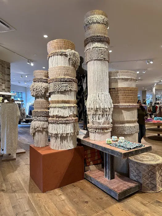Anthropologie 9