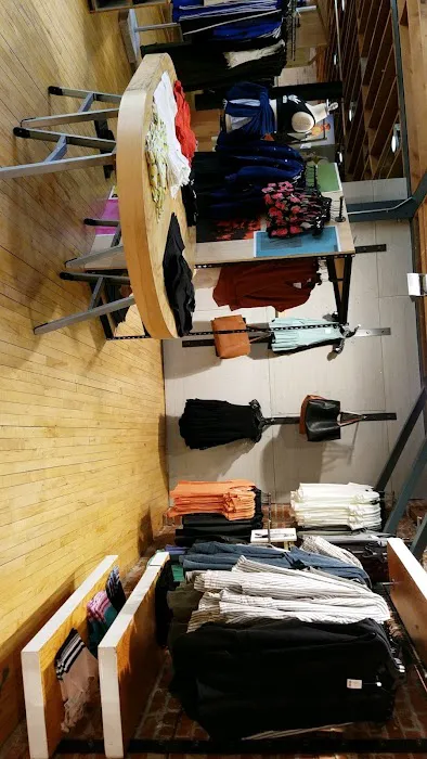 Urban Outfitters 6