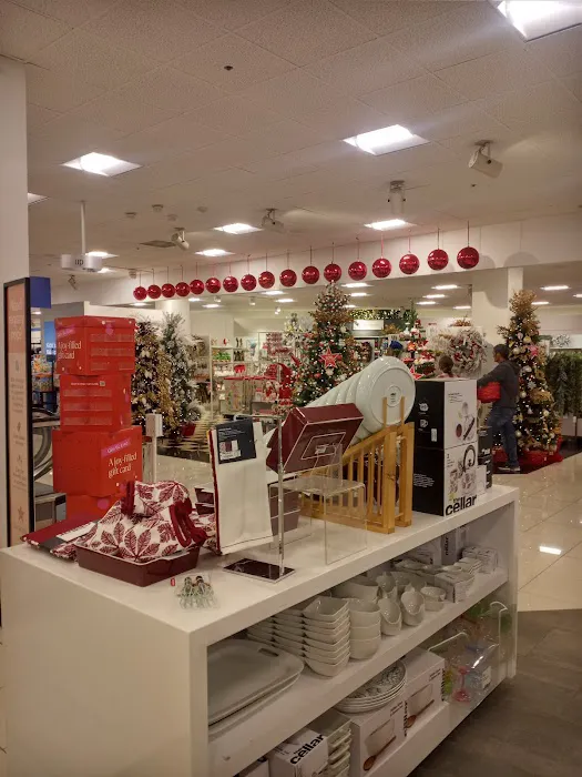 Macy's 4